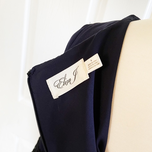 Eliza J navy dress - Picture 6 of 6